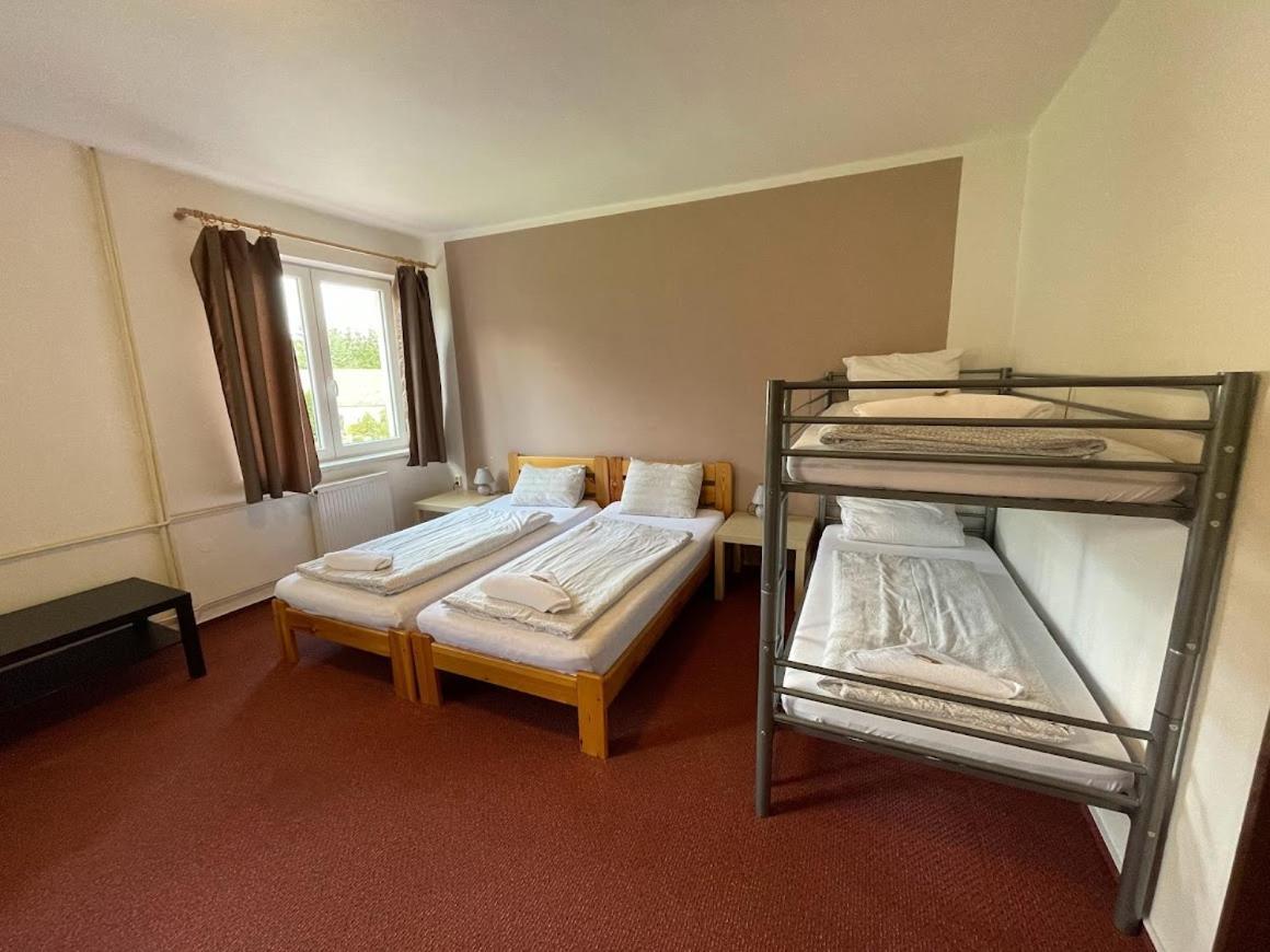 Hotel Rohanov Lhota nad Rohanovem المظهر الخارجي الصورة